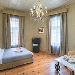 Hotel Syrou Melathron