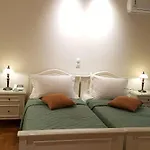 Syrou Melathron Hotel