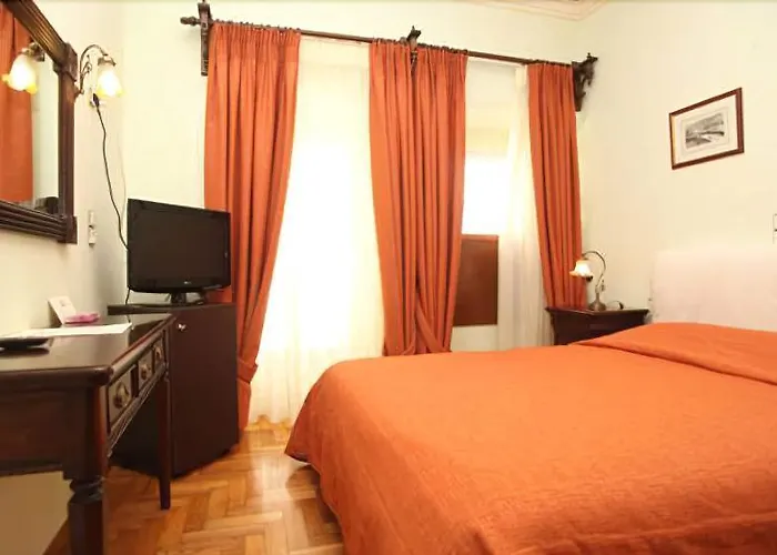 Syrou Melathron Otel 4*