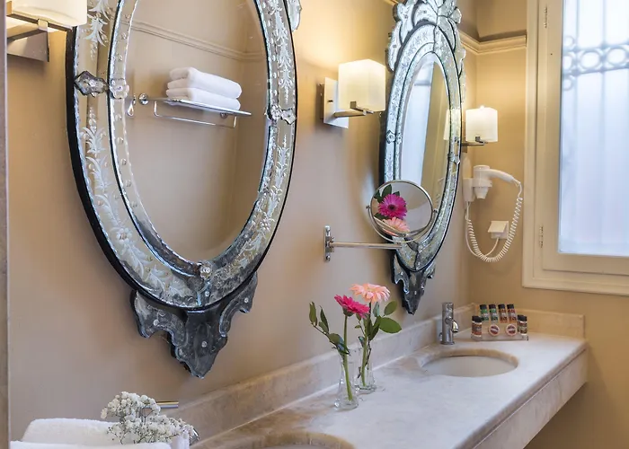 Syrou Melathron Otel Ermoupoli