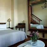 Syrou Melathron Hotel 4*