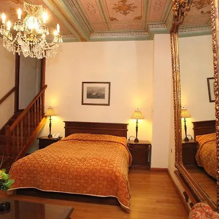 Syrou Melathron Hotel