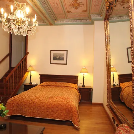 Hotell Syrou Melathron 4*