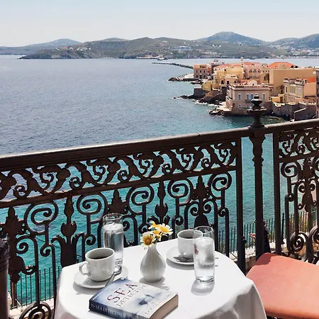 Hotell Syrou Melathron Ermoupoli