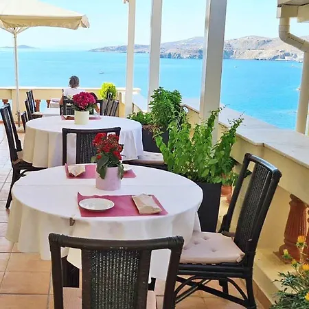 Syrou Melathron 4* Ermoupoli