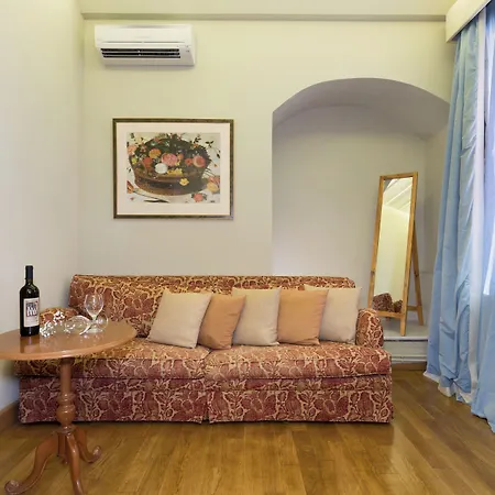 Hotel Syrou Melathron 4*