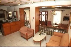 Hotel Syrou Melathron