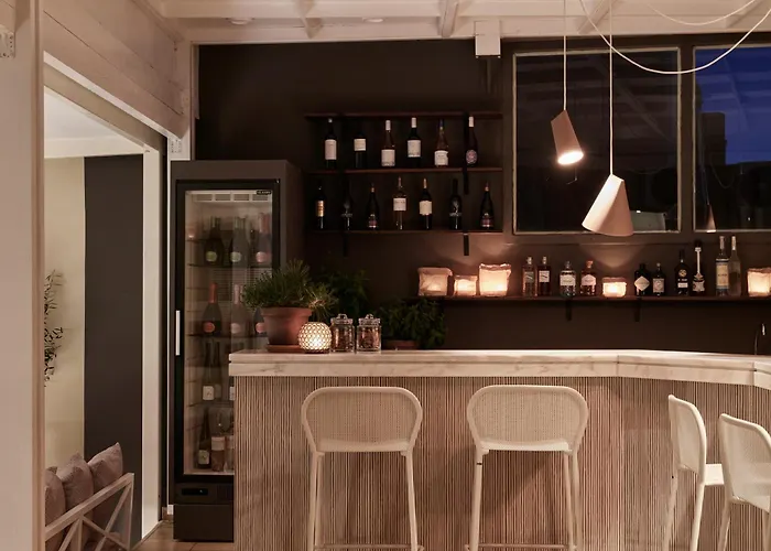 Syrou Melathron Hotel