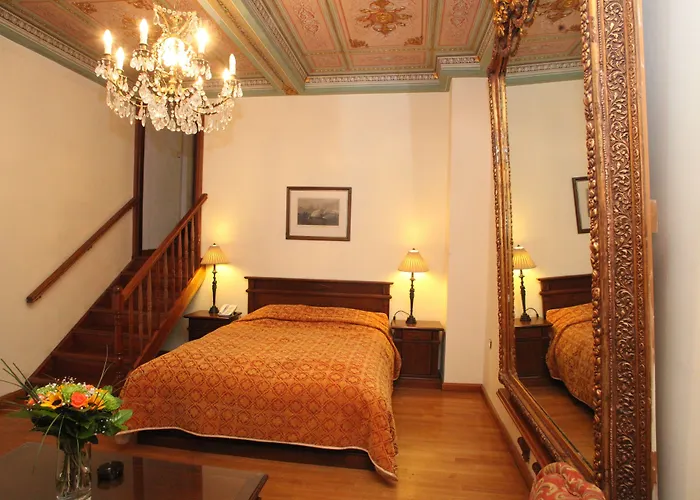 Otel Syrou Melathron 4*