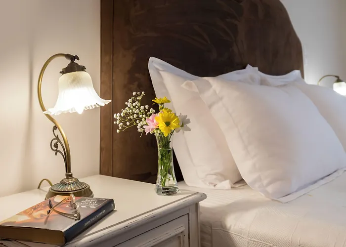 Syrou Melathron Ermoupoli